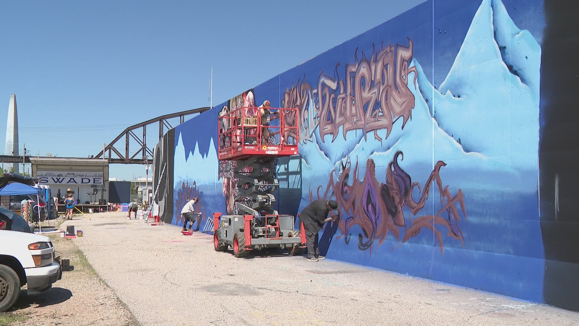 Paint Louis celebrates 26 years as St. Louis graffiti, music fest