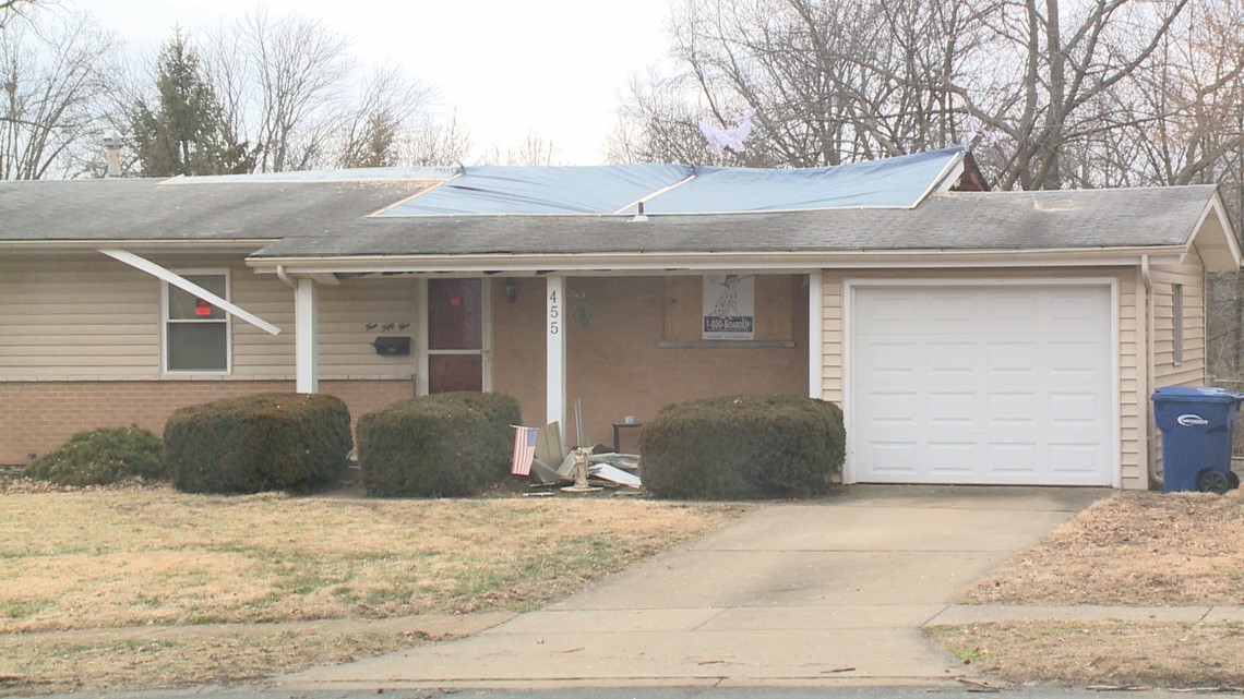 St. Louis County news Florissant home explosion injures man