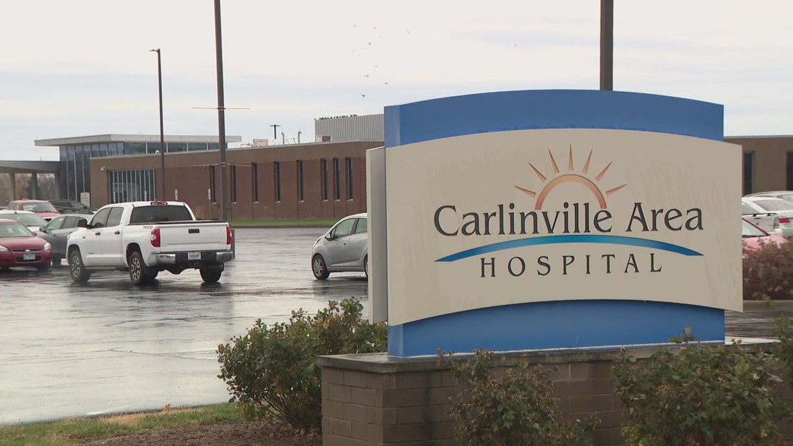 Carlinville police shoot man after traffic stop in hospital parking lot