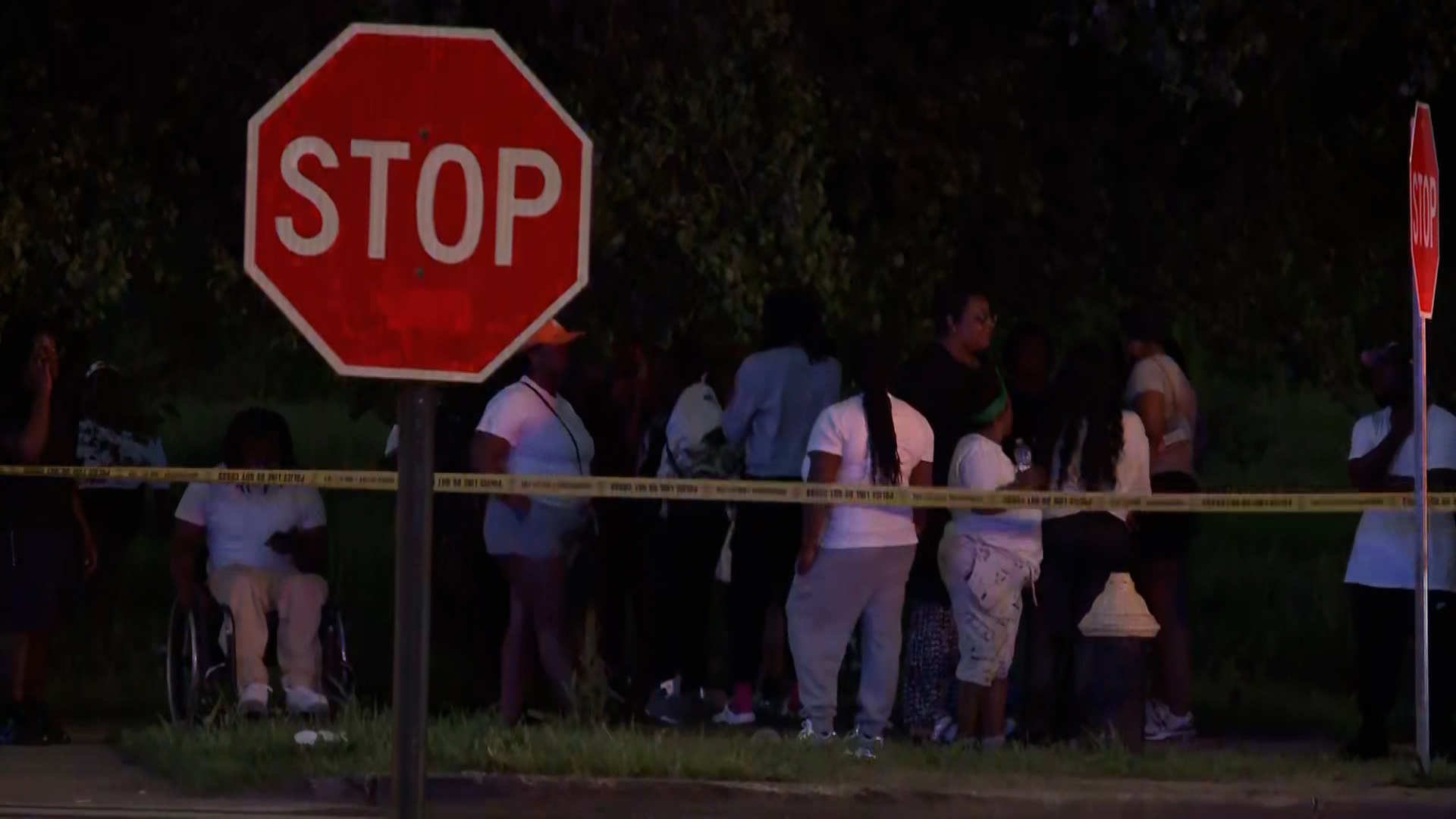 Police: 1 dead, 3 critically hurt in north St. Louis shooting | ksdk.com