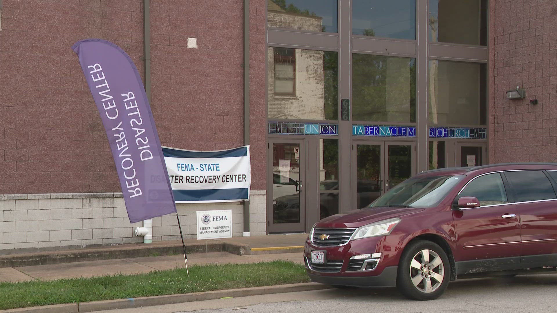 FEMA’s new disaster center in St. Louis is helping thousands after the May 16 tornado. Survivors must apply by Aug. 11 and stay in touch for more aid.