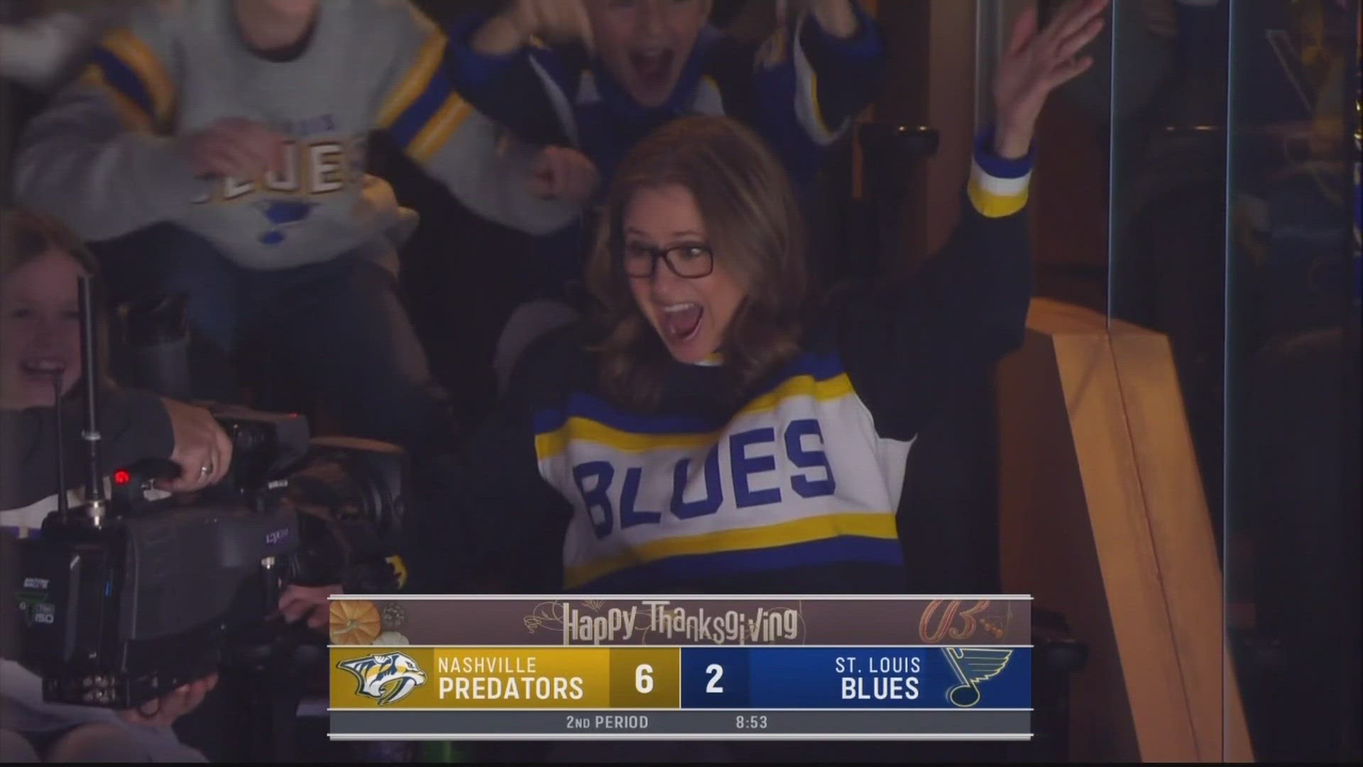 Fans going to Friday afternoon's St. Louis Blues game got an extra surprise from a famous St. Louis native.