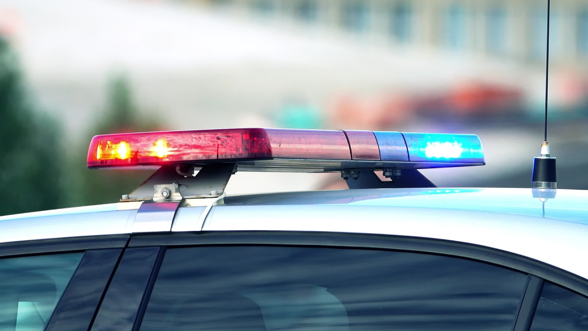 A fatal crash in south St. Louis County leaves 1 driver dead | ksdk.com