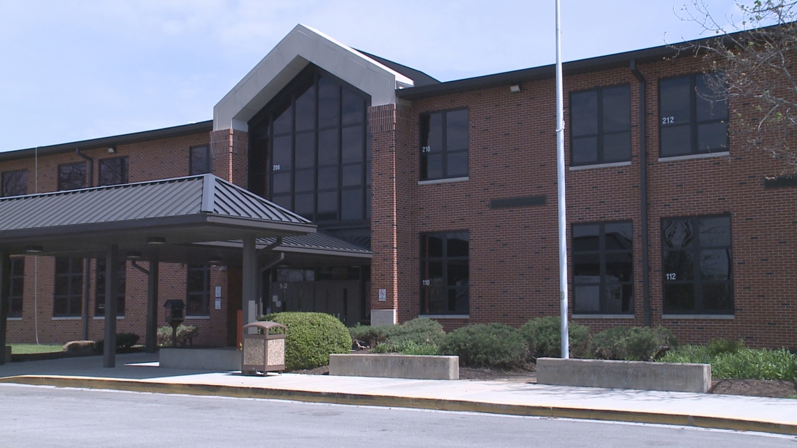 Hillsdale police, in partnership with ICE, visit Ritenour Middle without warrant, raising community concerns