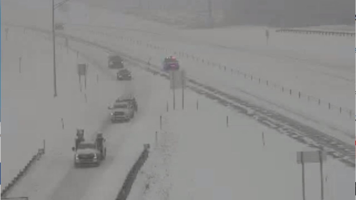 Crash involving 8 18-wheelers blocks I-44 near Sullivan, MO - Vimarsana News