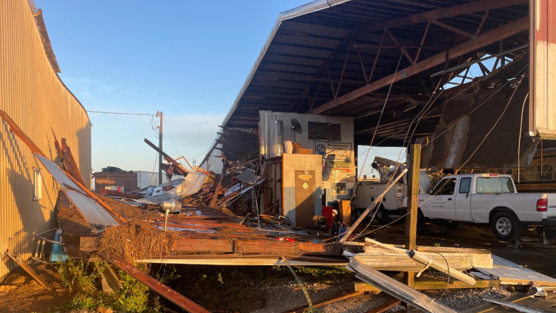 Sunday storms devastate 2 Illinois businesses | ksdk.com