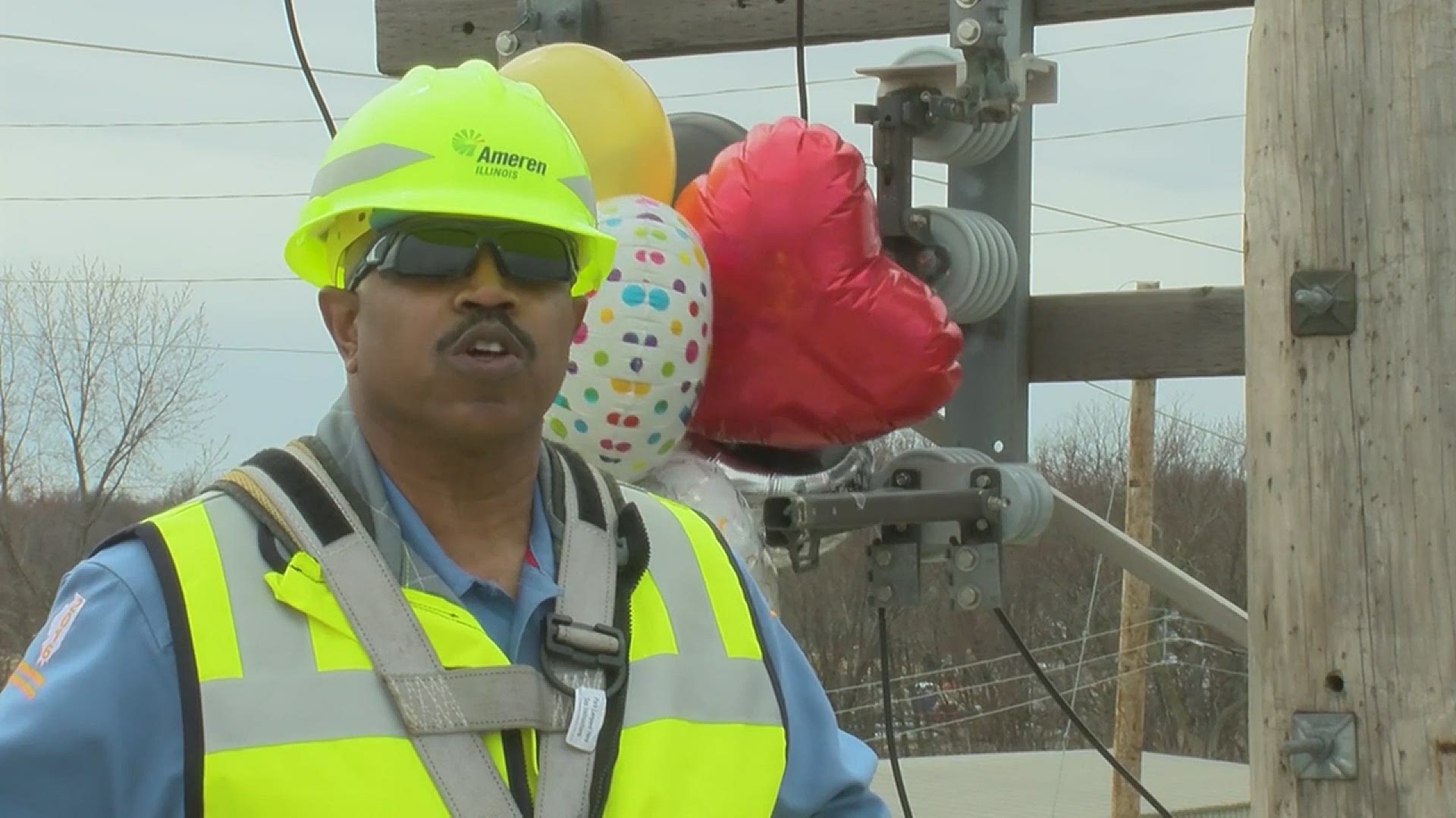 ameren-warning-mylar-balloons-power-outages-ksdk