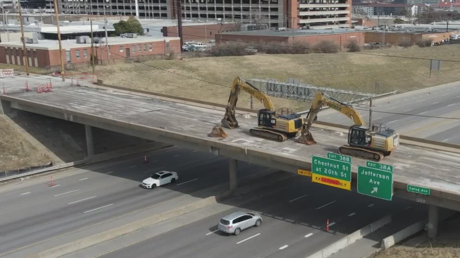 Both directions of I-64 between I-44 and Grand Boulevard will be closed from Feb. 26-March 1