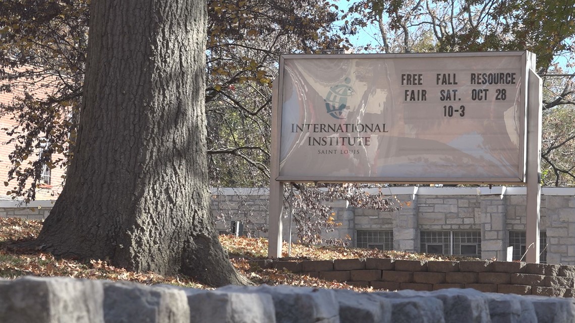 St. Charles council votes on immigration plan - Vimarsana News