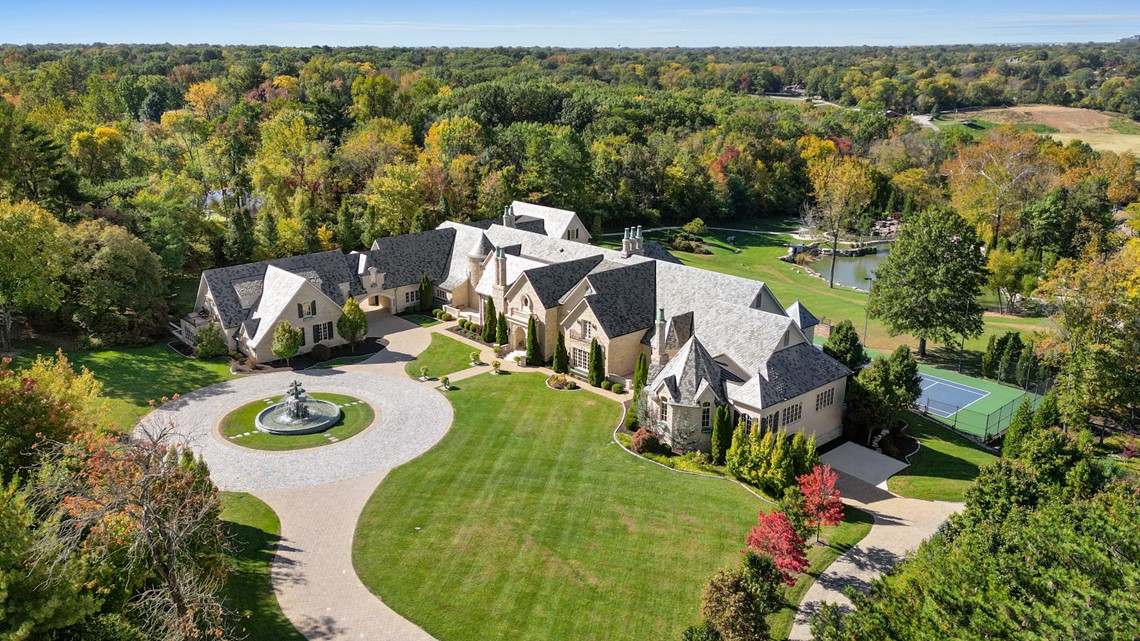 St. Louisarea home sells for 13 million