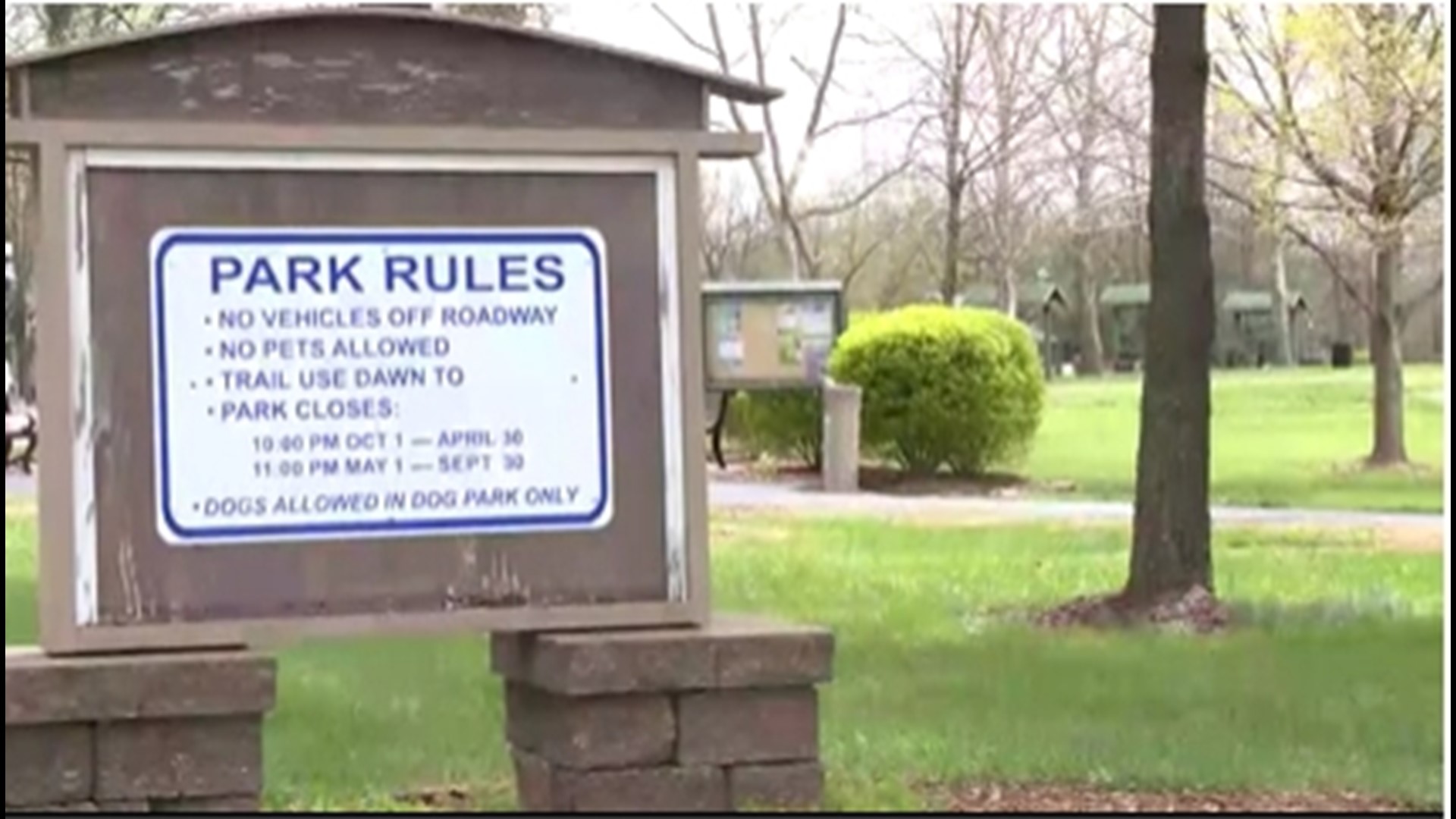 Fairview Heights police said about 500 teens were "unruly and using illegal drugs" in Moody Park over the weekend. Neighbors who saw the teens said otherwise.