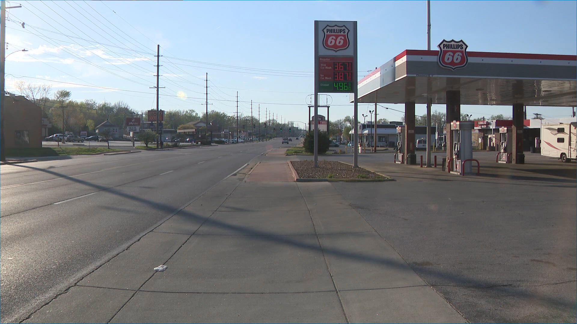 No injuries after shots fired inside Ferguson apartment building | ksdk.com