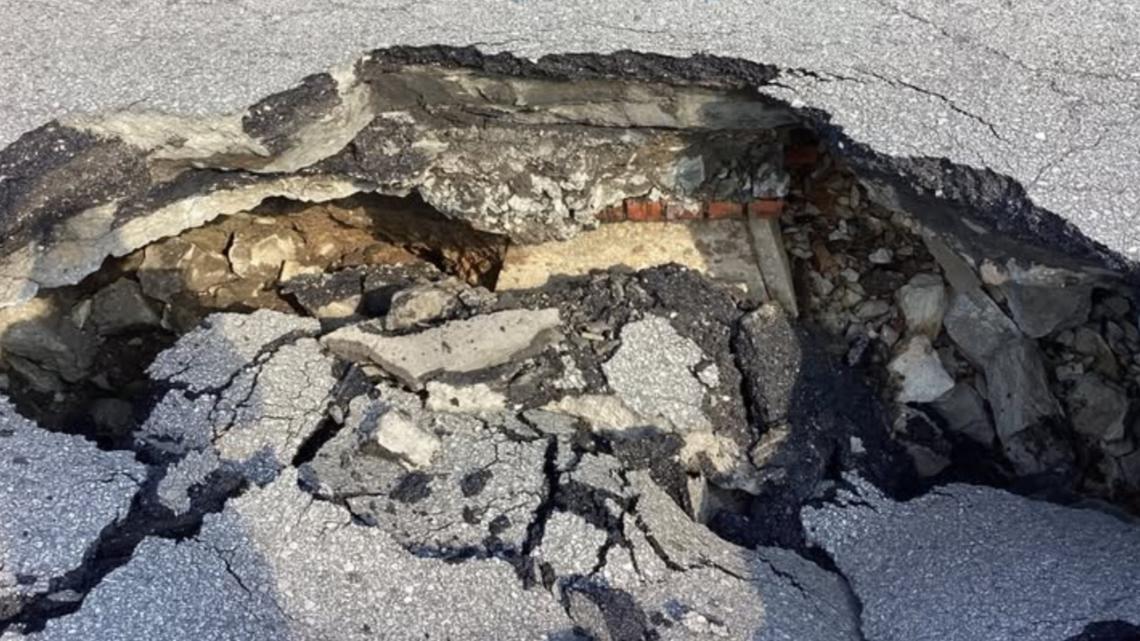 Street cave-in disrupts north St. Louis intersection | ksdk.com