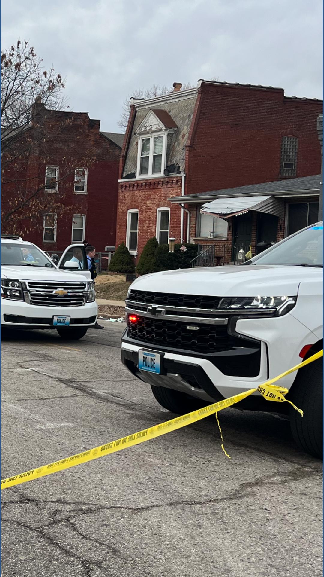 Police shoot, kill suspect while executing search warrant in south St ...