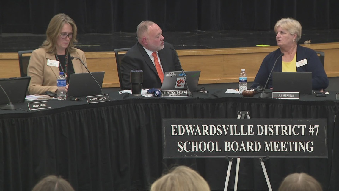 Edwardsville schools approve $2.3M on athletic field upgrades weeks after cutting teacher jobs