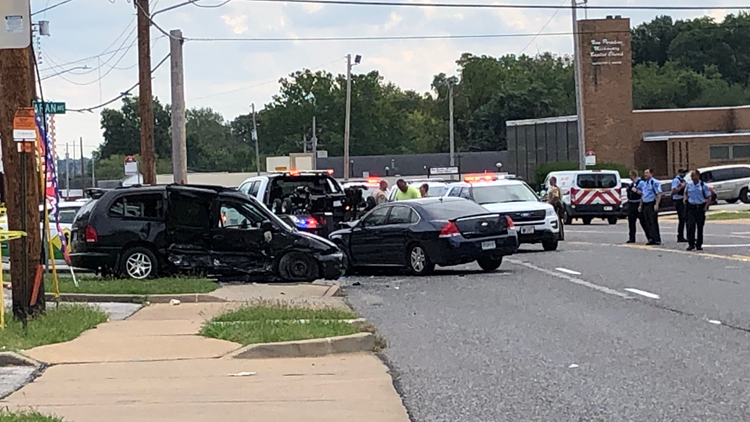 St. Louis Police Officers Injured In Crash | Ksdk.com