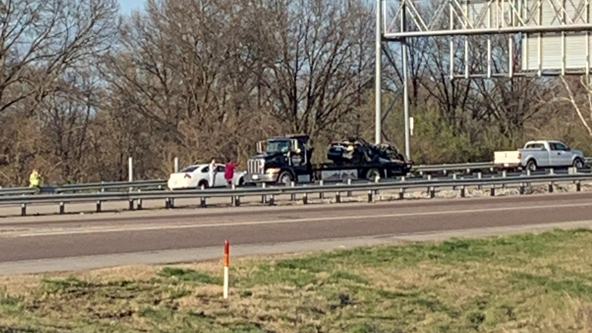 Woman Killed After Crash Involving IDOT Dump Truck | Ksdk.com