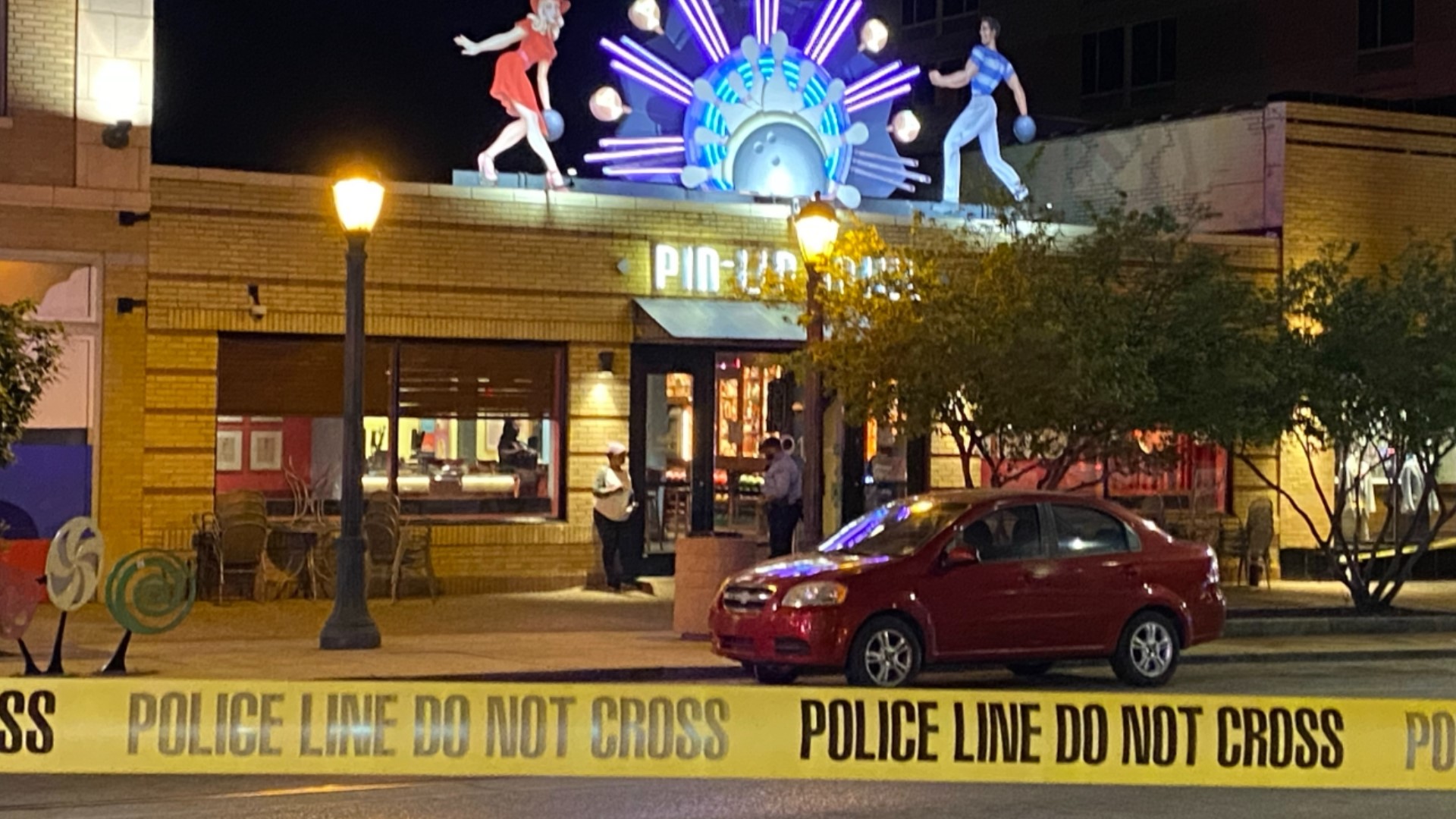 At least one person was killed in a double shooting early Thursday morning in the Delmar Loop. ne victim was shot in the back, and another was shot in the chest.