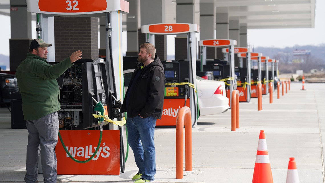 Wally's opens Fenton location