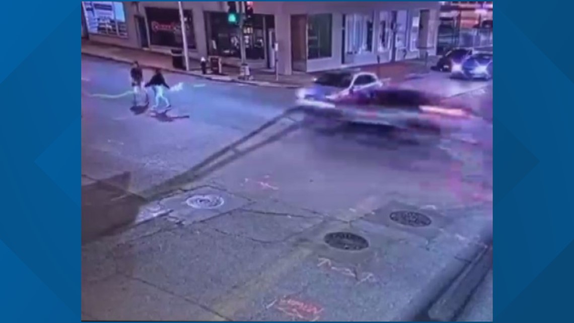 Video of women killed in St. Louis crash complicates case | ksdk.com