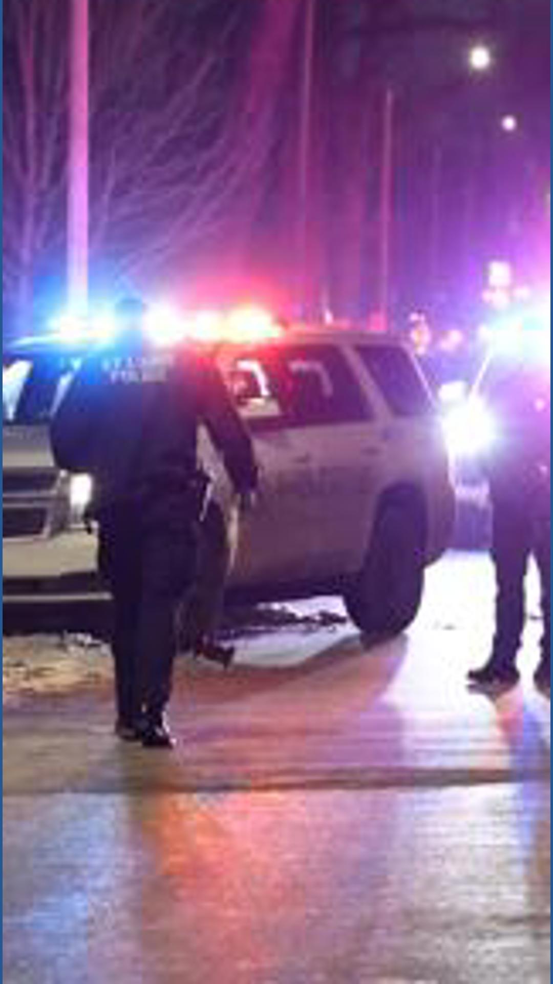 Shooting involving St . Louis police north of Forest Park