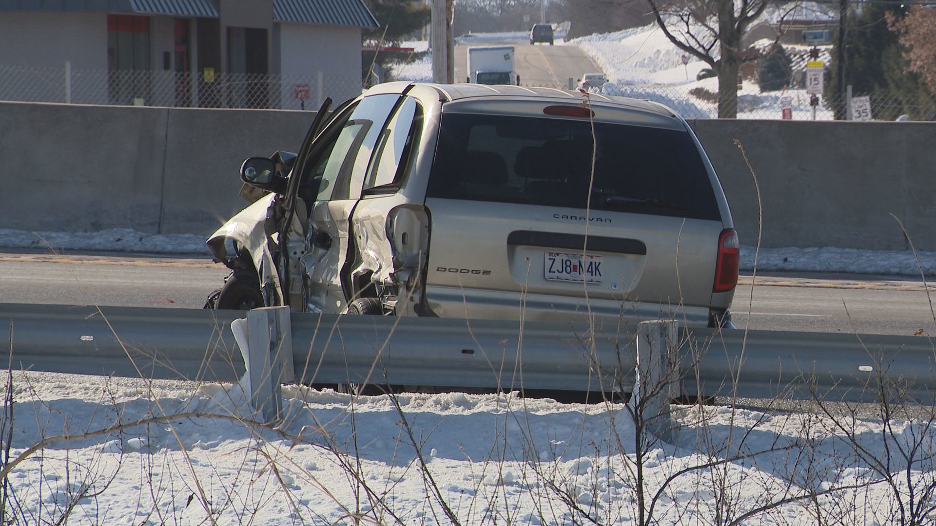 Police chase ends in wrongway crash on westbound I70 in St. Charles