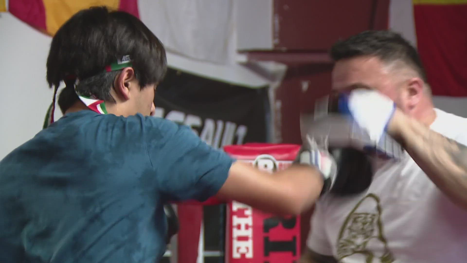 A young Ladue teen juggles his school work while training to become a boxer.