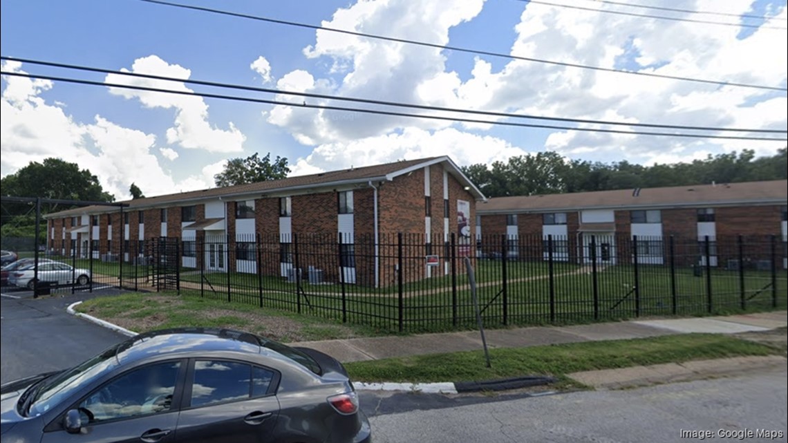 Apartment complex goes on auction block in Kinloch, Missouri