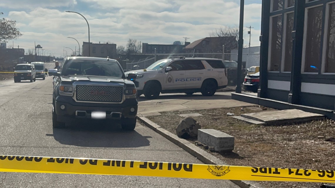 St. Louis shooting leaves 1 dead, 1 injured in industrial area | ksdk.com