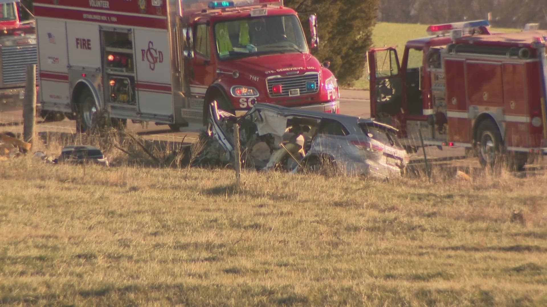 1 dead, several injured in crash involving school bus, semitruck in Ste ...