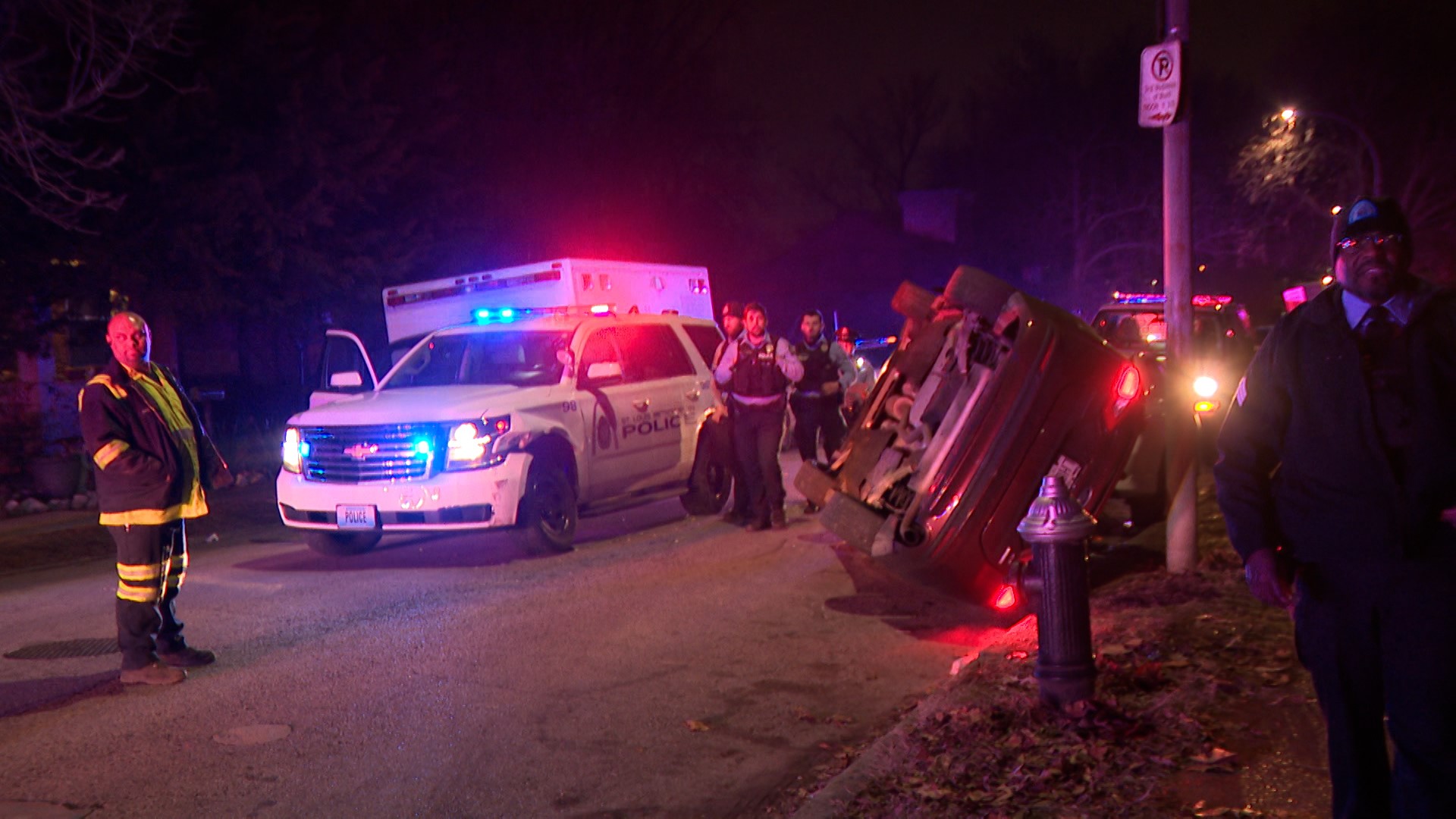 St. Louis police cruiser involved in crash Friday evening