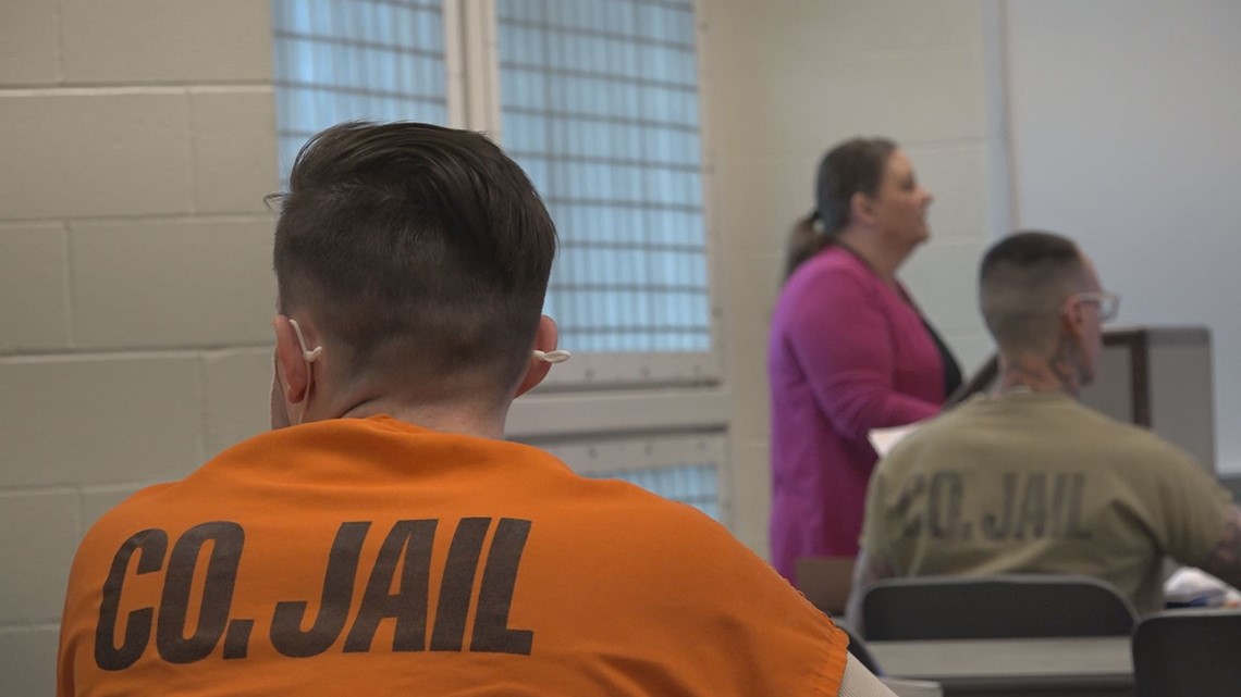 St Louis County Jail Offers College Credit Classes To Detainees Ksdk Com   E50b8689 7862 4f6d B0f8 24fce3dcd8fd 1140x641 