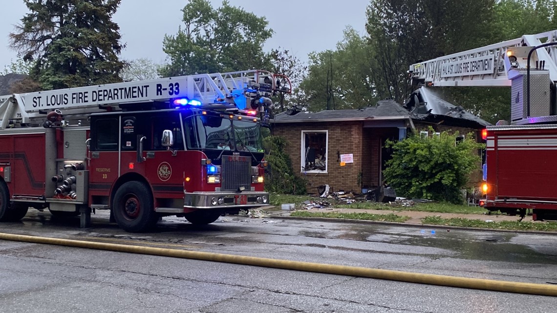 Fire shines light on St. Louis Fire Department's vacant building - Vimarsana News