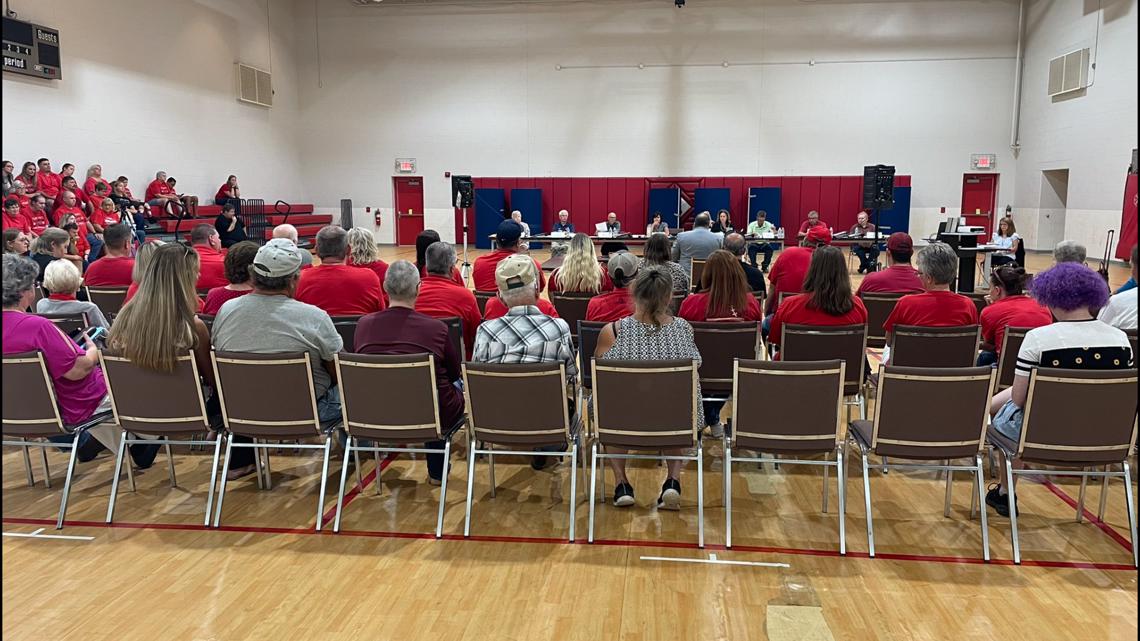 Regional Board denies petition to separate Sorento students from Bond County school district - Vimarsana News