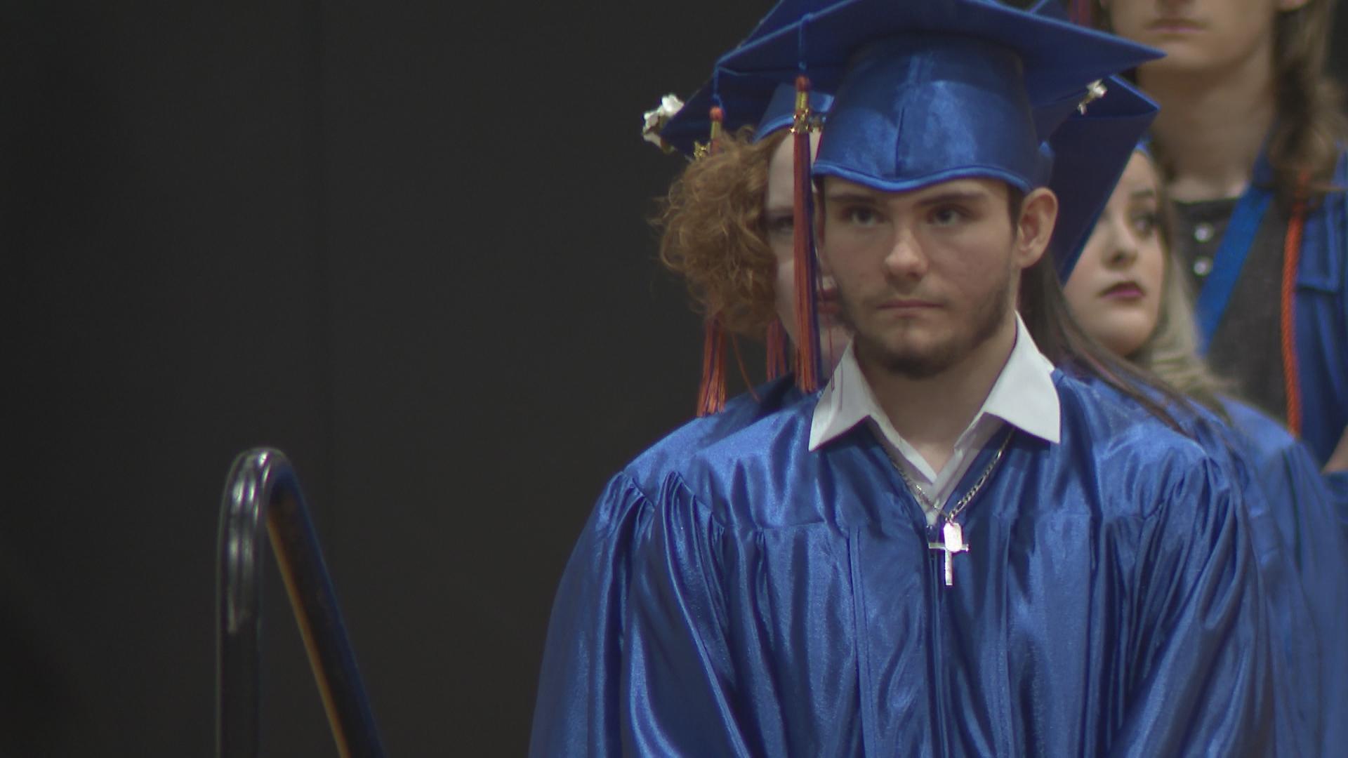 Friday night, some 200 graduates of the Missouri Virtual Academy received their diplomas in Jefferson County after completing all of their required courses online.