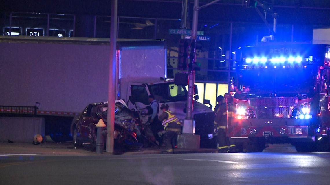 Crash leaves man dead in St. Louis | ksdk.com