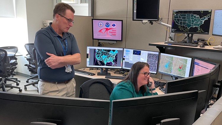 Granite City native 1st woman to issue watch for the National Storm Prediction Center