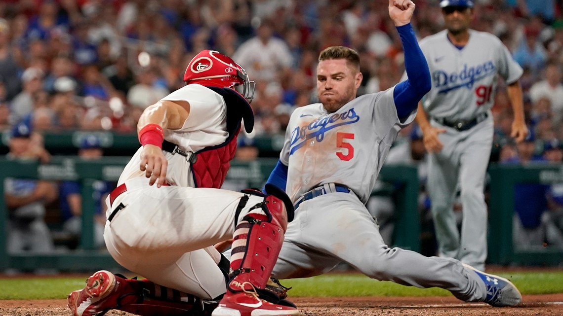 Dodgers erase late 6-run deficit, rally past Cardinals 7-6