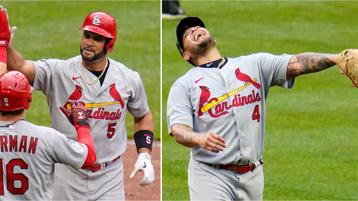 Pujols homers twice, Molina makes pitching debut in 18-4 blowout
