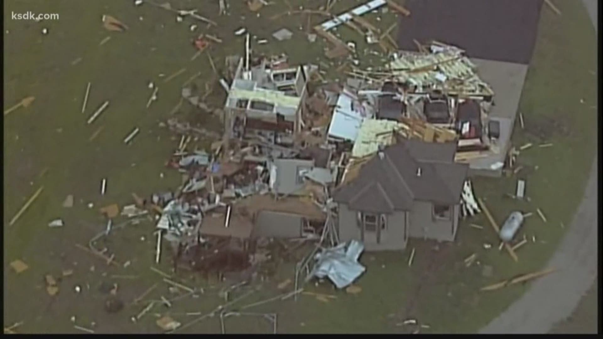 Tornadoes hit Kansas City area causing some injuries | ksdk.com