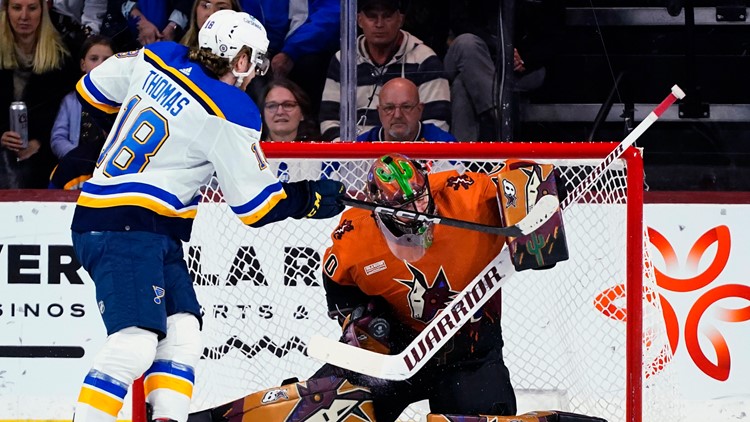 Schmaltz has first hat trick, Coyotes beat Blues 5-0