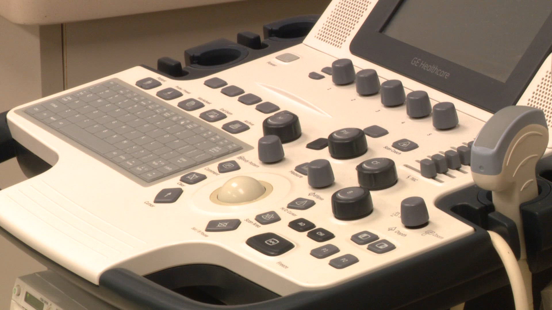 ksdk.com - Travis Cummings - Illinois lawmakers advance abortion grant fund proposal, insurers raise compliance concerns