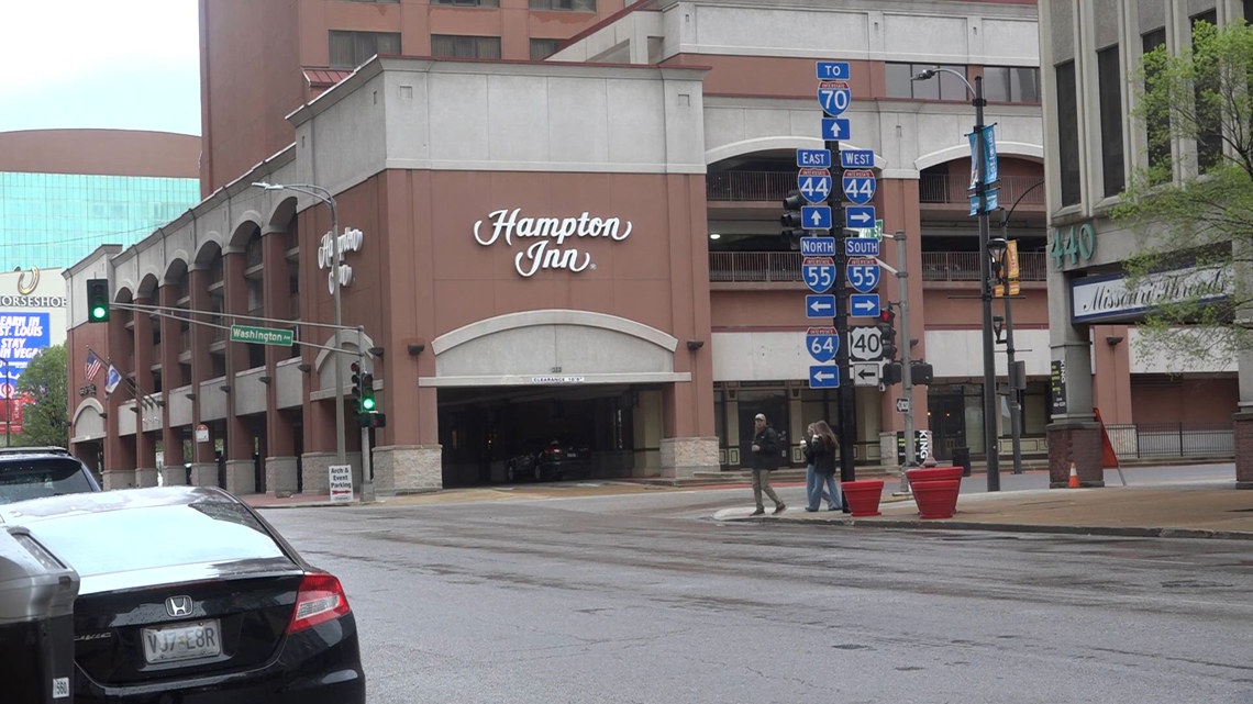 Downtown St. Louis hotel near Gateway Arch is for sale