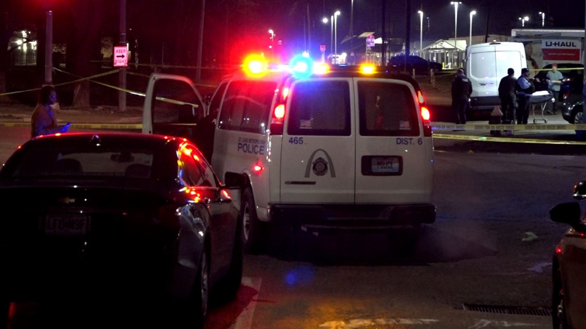 Woman tracks down stolen car, shoots 3 people in St. Louis - Vimarsana News