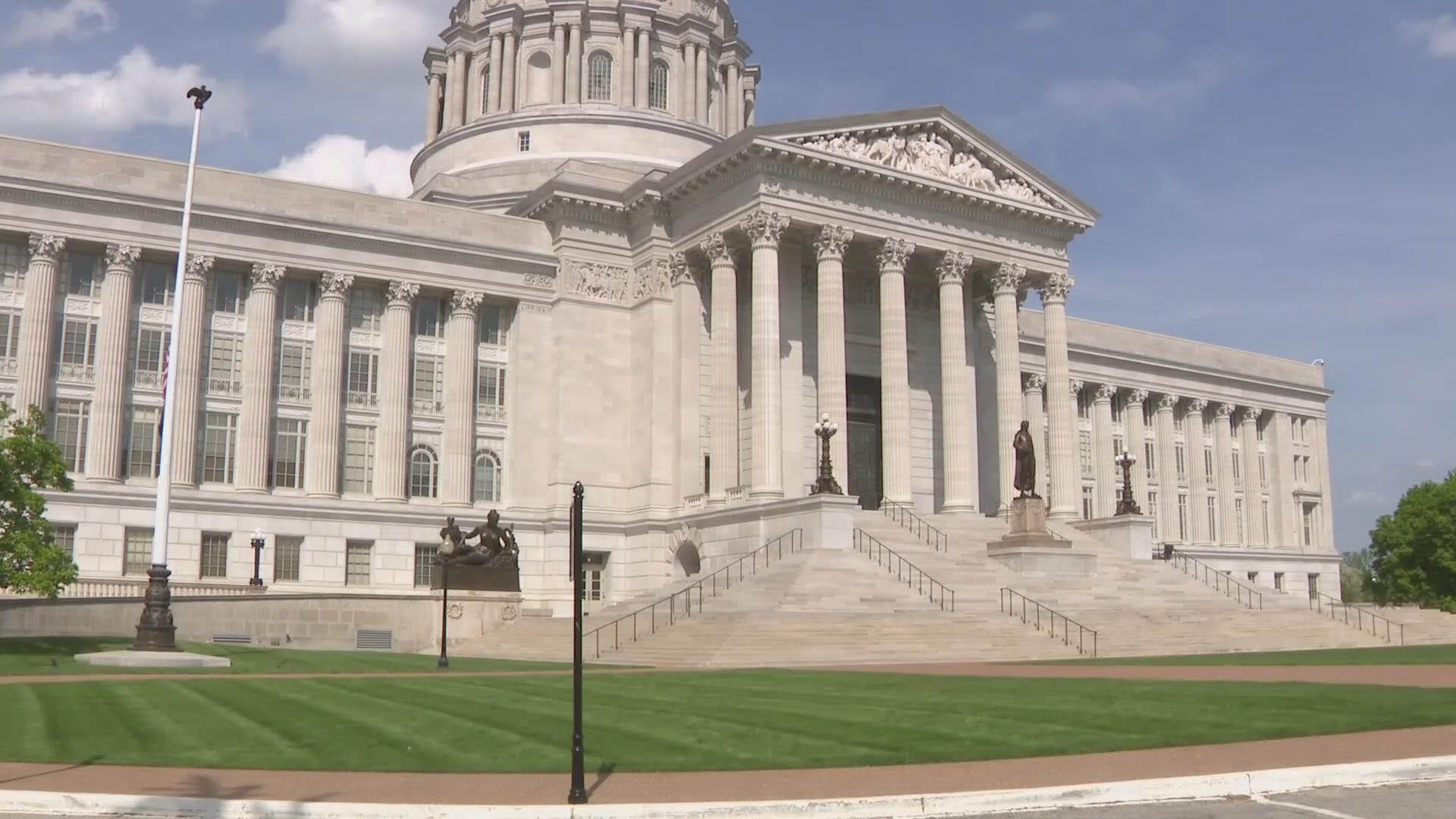 state-lawmakers-pass-tax-breaks-for-seniors-ksdk