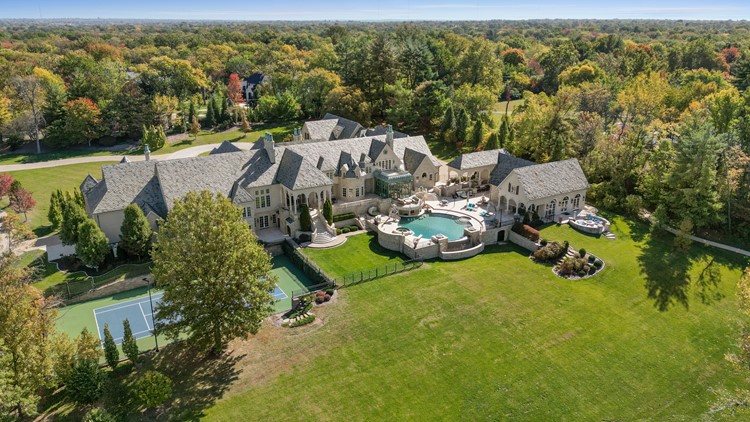 St. Louis-Area Estate With a Carwash Sells for $13 Million
