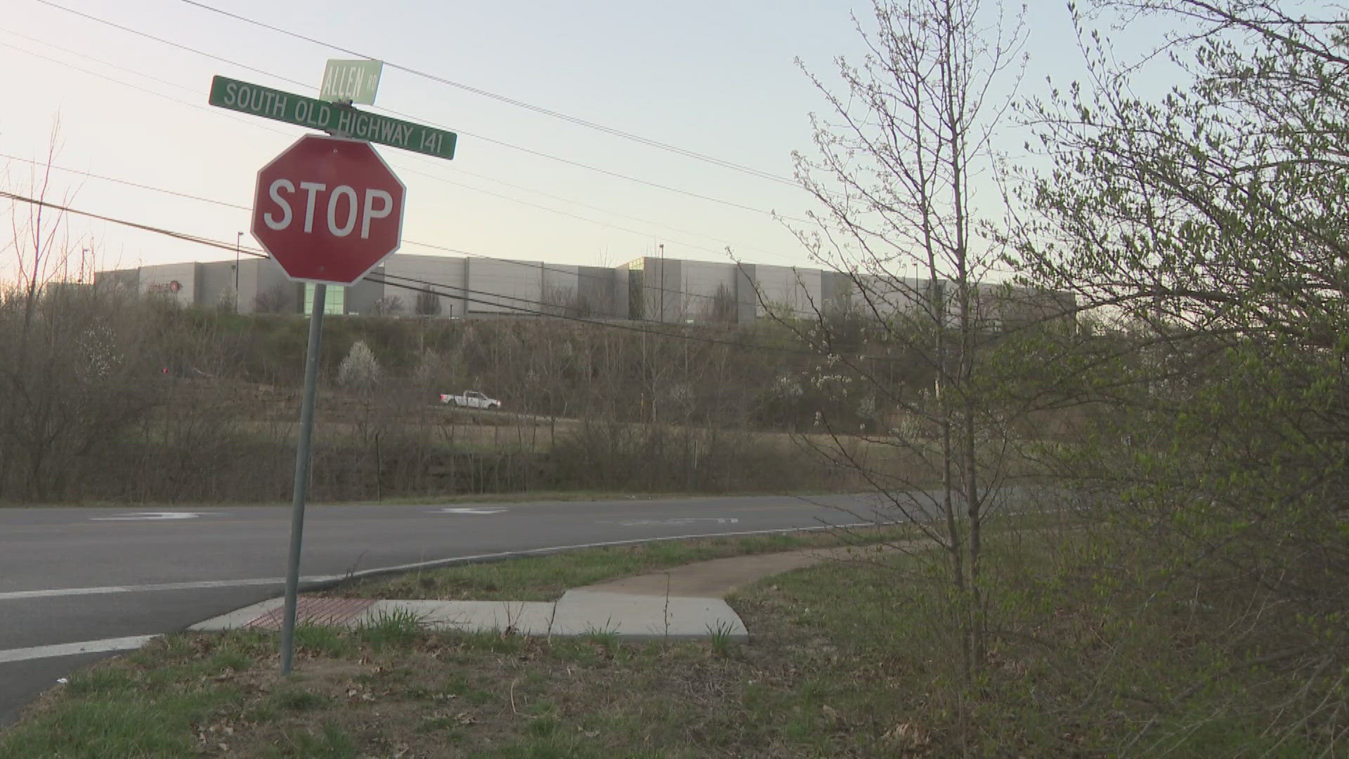 Police investigate woman found dead in St. Louis County woods | ksdk.com