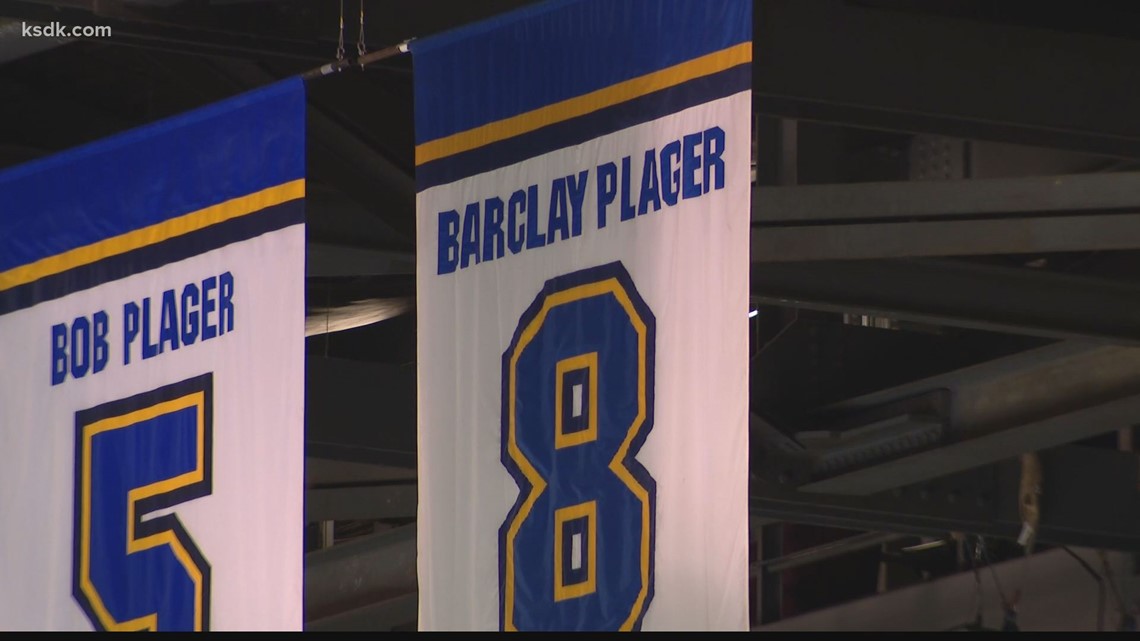Bobby Plager watches the Blues retire his no. 5 jersey 