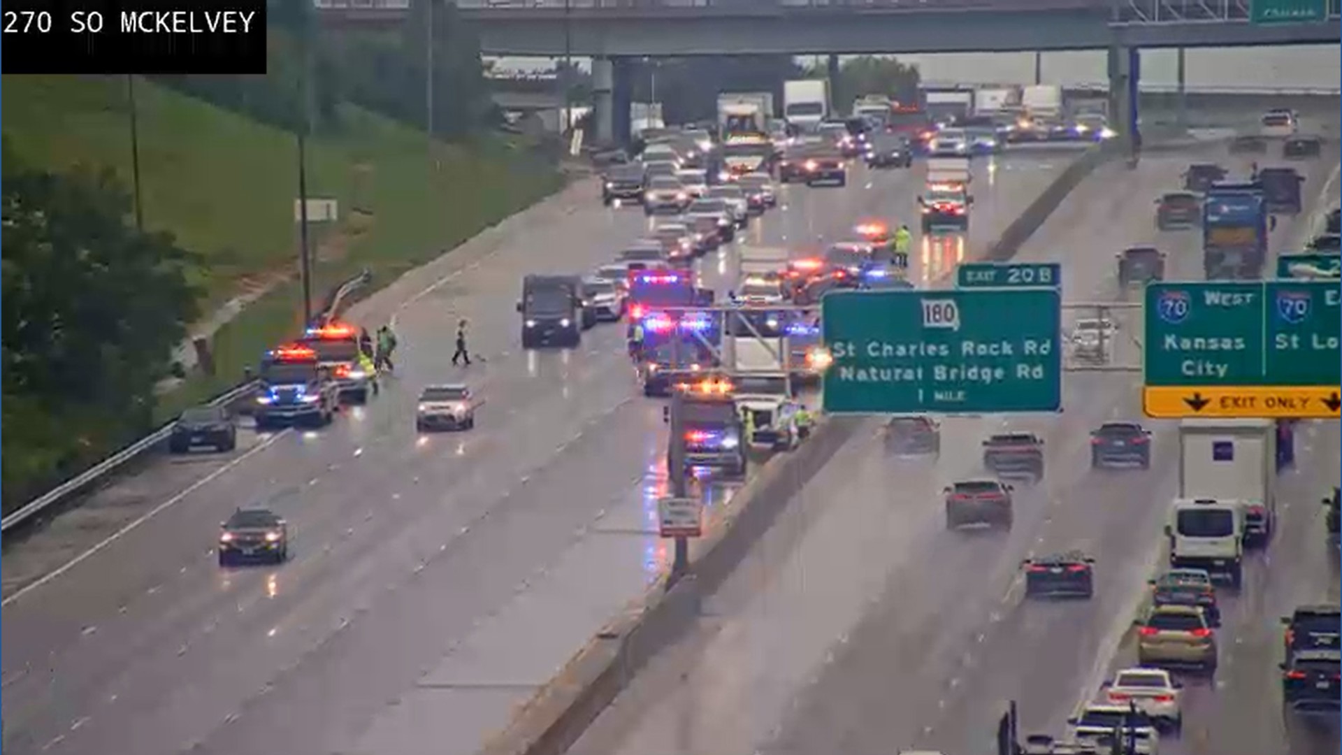Crash temporarily closes all southbound I-270 at I-70 | ksdk.com
