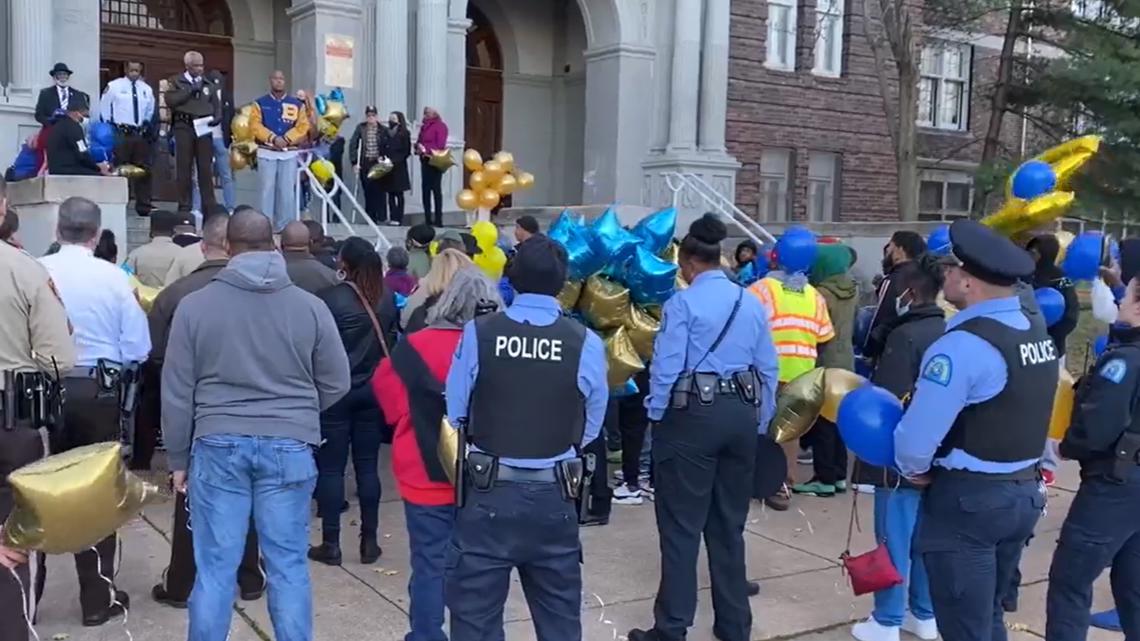 Vigil for St Louis County Detective - Vimarsana News